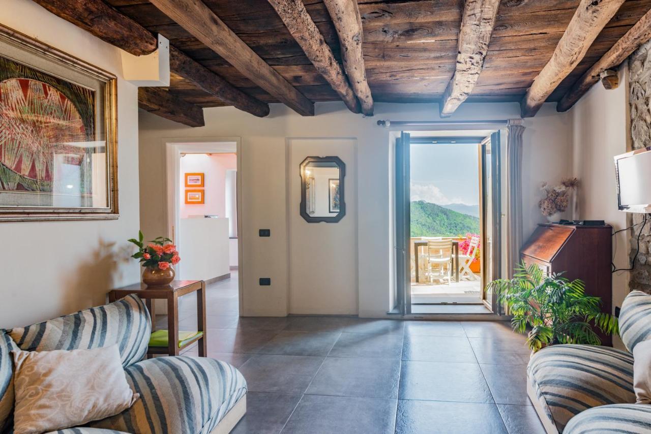Nearby 5Terre Authentic Apartment Carrodano Inferiore Bagian luar foto